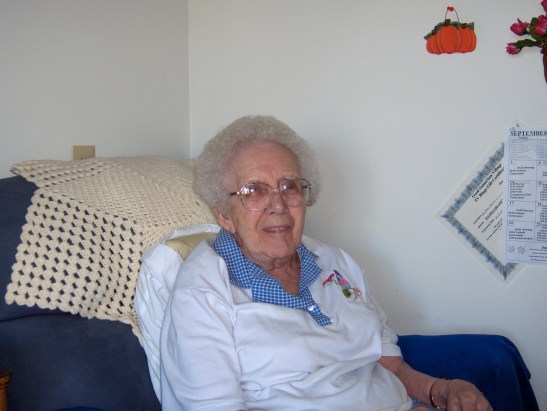 Esther Horn, volunteering, nursing home