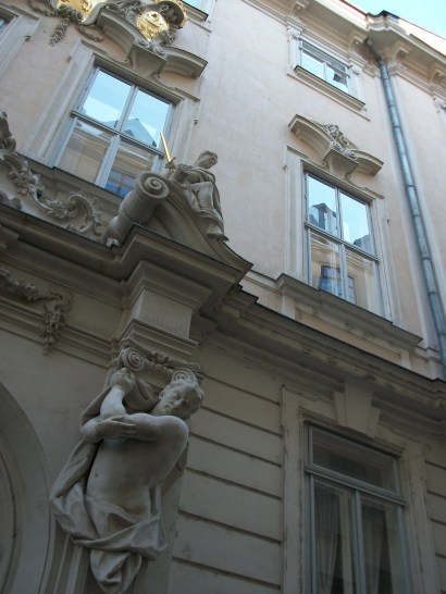 thankless jobs, Vienna, first district