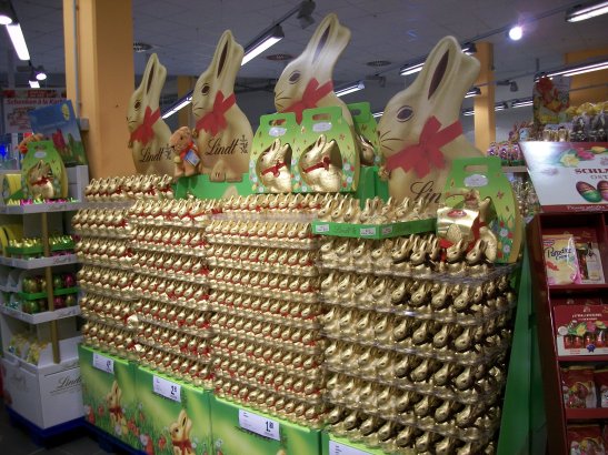 Lindt Hase, bunnies, Easter, chocolate