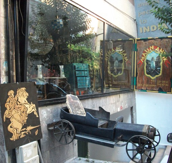 Cukur Cuma Caddesi, antiques, Istanbul