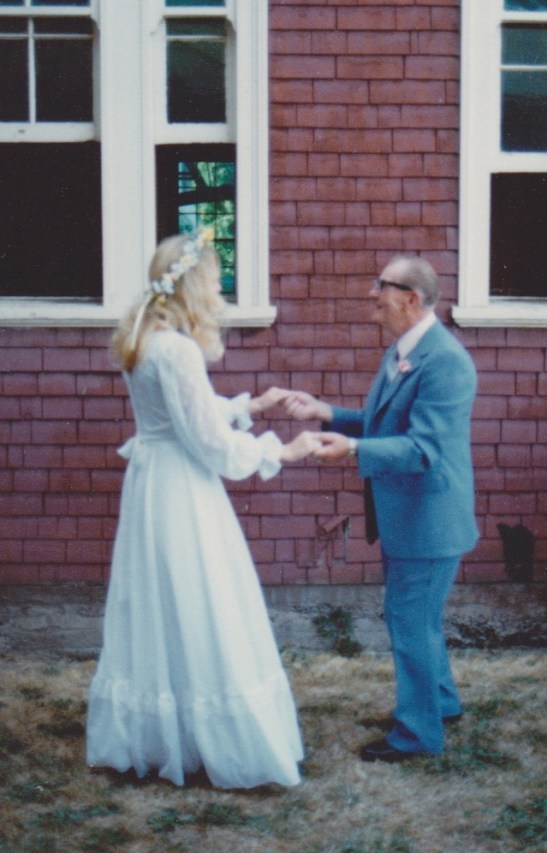 Father-Daughter Dancing: Grandpa and one of my lovely aunts <3